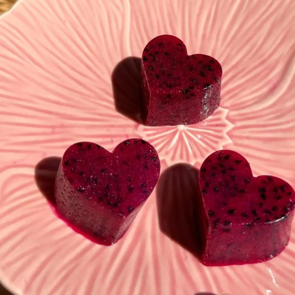 corazón de gelatina de pitaya