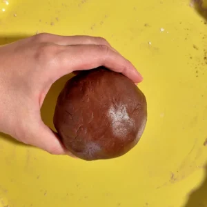 galletas oreo caseras - pelota de masa