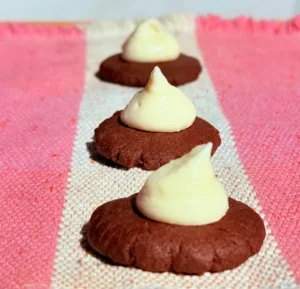 galletas oreo caseras - relleno en galleta